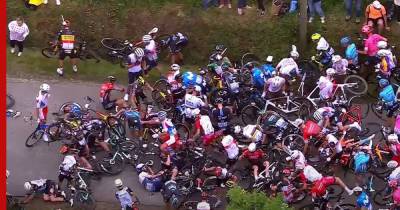 Виновница массового падения велосипедистов Tour de France арестована