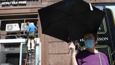 Ритейлеры заявили о росте спроса на кондиционеры и вентиляторы на фоне жары в Центральной России