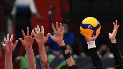 Российские волейболисты одержали третью победу в Лиге наций, обыграв команду США