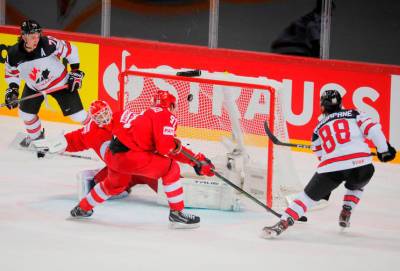 Сборная России по хоккею впервые не смогла выиграть турнир, выступая под нейтральным флагом