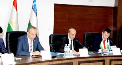 Обсуждены вопросы укрепления сотрудничества между Таджикистаном и Узбекистаном