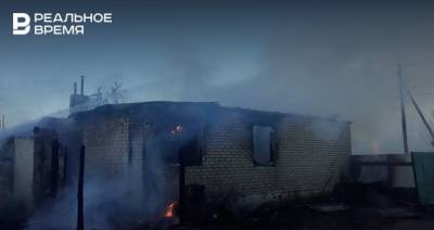 В Татарстане в ночном пожаре погибла 56-летняя женщина