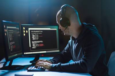Вашингтон готовит кибероперации против "российских хакеров"
