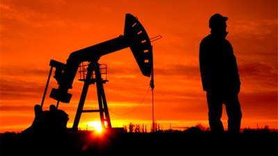 Цены на нефть снижаются 4 июня в рамках коррекци