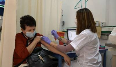 Украинцам будут выдавать свидетельство о вакцинации: для чего это надо, подробная инструкция, как его получить