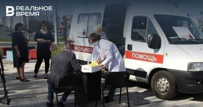 Минздрав Татарстана: «В вакцинации у метро не участвуют машины скорой помощи»