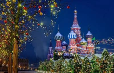 Новогодние выходные в России продлятся в 2022 году 10 дней