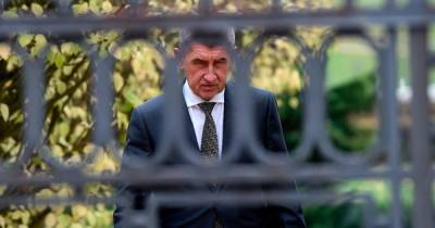 Бабиш, Нахер и пиар-бессилие. Почему парламент Чехии опять не смог отправить в отставку премьера-олигарха