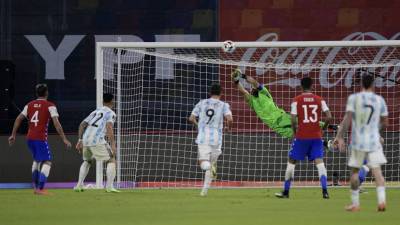 Аргентина сыграла вничью с Чили в матче отбора к ЧМ-2022