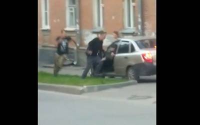 В Рязани пьяная компания на автомобиле избивала прохожих – соцсети