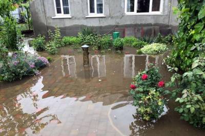 Сотни домов на Днепропетровщине оказались затоплены водой