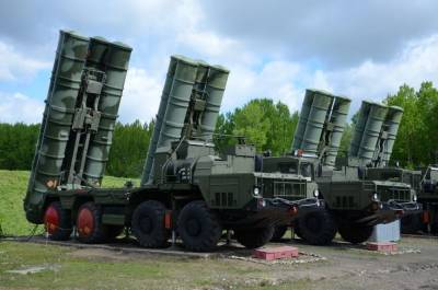 Российский ЗРК С-500 получит новые ракеты-перехватчики гиперзвуковых боеголовок