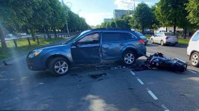 В Новополоцке мотоциклист пострадал при столкновении с легковушкой