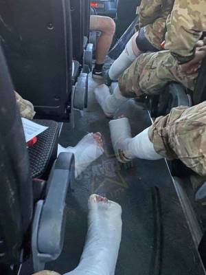 Десять горе-десантников армии США повредили ноги при выброске с парашютом