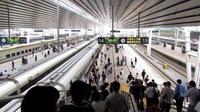 Поезд переехал девять работников железной дороги в Китае - inforeactor.ru - провинция Ганьсу