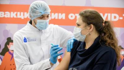 Петербургскую вакцину от коронавируса решили назвать “Авророй”