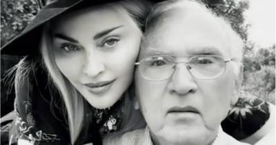 Мадонна поделилась личными кадрами из жизни своей семьи (видео)