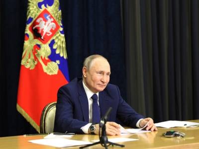 Путин подписал закон о запрете на участие в выборах граждан, причастных к экстремистским организациям