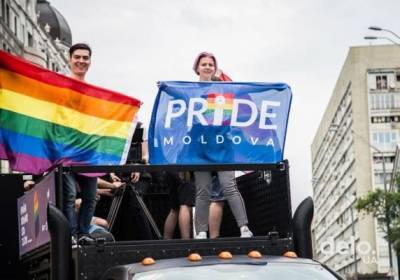В Молдавии ЛГБТ-сообщество «под крышей» Санду готовится к параду