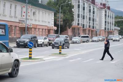 Островки безопасности появятся на всех нерегулируемых пешеходных переходах Южно-Сахалинска