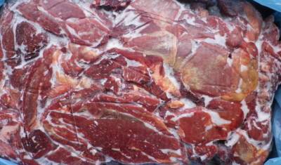 Омские чиновники опровергли закупку тухлого мяса в детсады