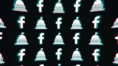 Facebook отменит привилегии для политиков