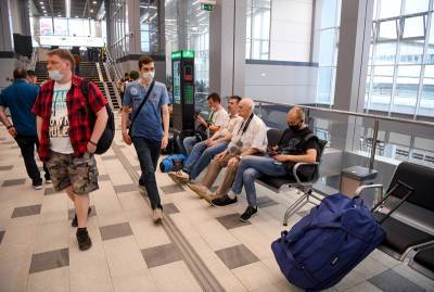 Олег Леонов: "Островки безопасности" для потерявшихся людей должны появиться в метро и на вокзалах