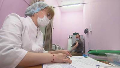 Президент поручил проработать вопрос вакцинного туризма в РФ до конца месяца