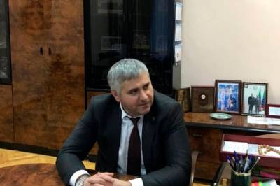 Задержанного по делу о взятке главу Цунтинского района Дагестана временно отстранили от должности