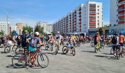 Организаторов велопарада в Уфе вызвали в полицию из-за ковид-нарушений и флагов «ЕР»