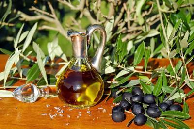 Ученые: оливковое масло обязательно должно присутствовать в рационе