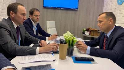 Губернатор Шумков подписал соглашение с банком, который включится в создание курганской ОЭЗ