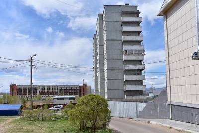 Власти Читы рассматривают вариант покупки квартир для жильцов аварийного дома в Северном