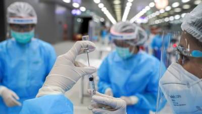 В Китае сделали более 723 млн прививок от COVID-19