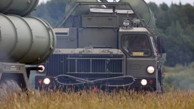 Борисов анонсировал серийные поставки С-500 и "Циркон" в войска