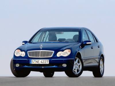 Mercedes-Benz отзывает в России более 170 автомобилей
