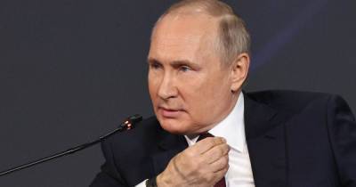 Путин призвал металлургов не обижаться на Белоусова за резкие слова