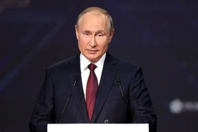 Путин рассказал, почему ПМЭФ провели, несмотря на пандемию