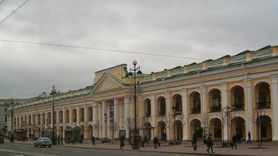 В июне могут открыть внутреннюю территорию Большого Гостиного двора в Петербурге