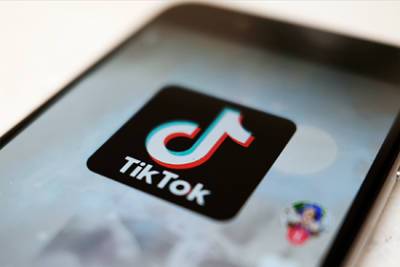 Школьницу заманили на съемки видео для TikTok и изнасиловали