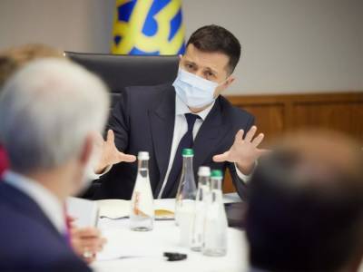 Зеленский: За три недели шестерым ворам в законе сообщили о подозрении, 12 выдворили из Украины