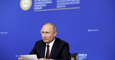 Путин призвал объединять усилия, чтобы не допустить возобновления пандемии ковида