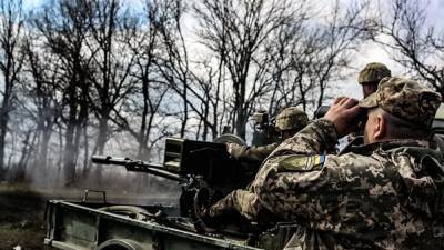 Генерал ВСУ впервые заявил о беспорядочной стрельбе в Донбассе