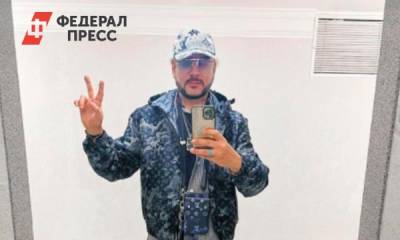 «Жаришка»: Киркоров показал себя в окружении мужчин без рубашек