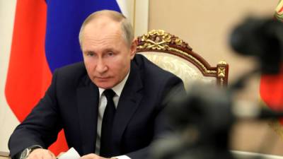 Дерипаска заявил, что давление Запада не повлияет на позицию президента России