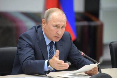 Путин оценивает рост российской экономики в 2021 году на уровне 4%