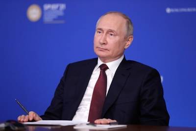 Путин призвал смириться с существованием России