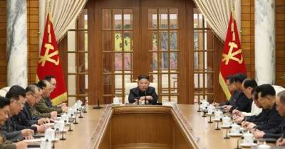 Лідер КНДР Кім Чен Ин вперше за місяць з’явився на публіці