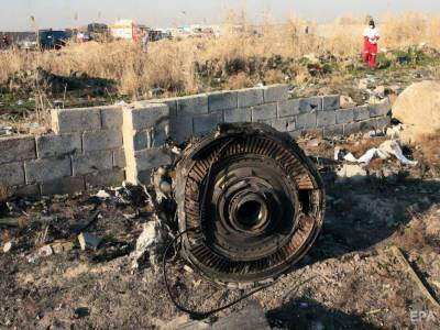 Иран заявил о готовности выплатить по $150 тыс. семьям погибших пассажиров сбитого самолета МАУ. В МИД Украины ответили