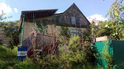 Пожилой житель Кузнецкого района лишил дачницу крыши над головой